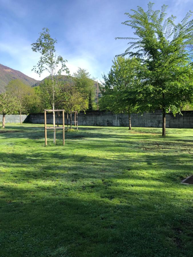 Ostello & Camping Riposo Losone Zewnętrze zdjęcie