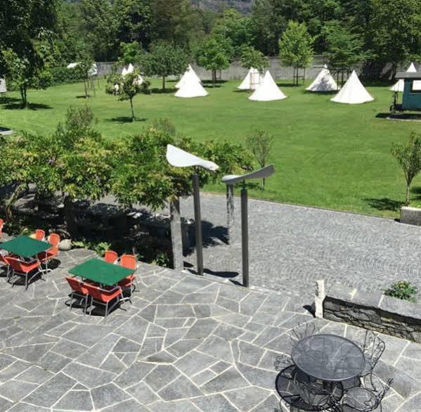 Ostello & Camping Riposo Losone Zewnętrze zdjęcie